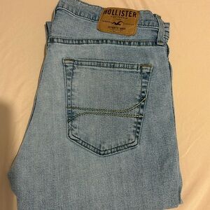 *HOLLISTER* Light Denim Skinny Jeans